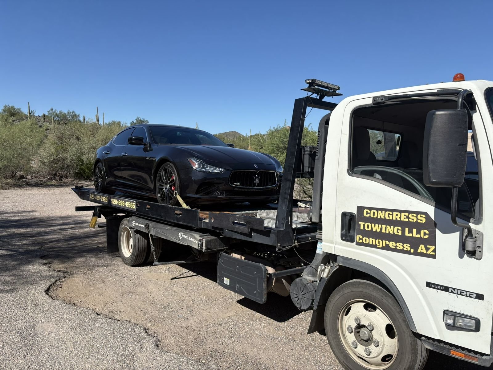 Congress Towing flatbed serving Scottsdale, AZ