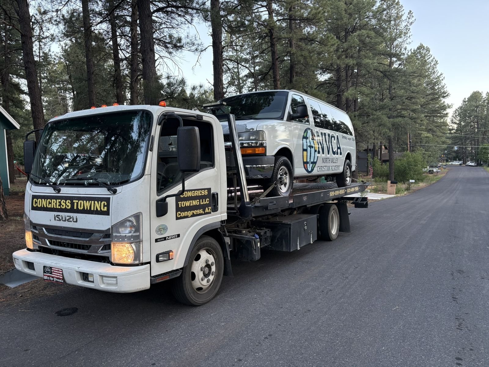 Congress Towing flatbed serving Mayer, AZ