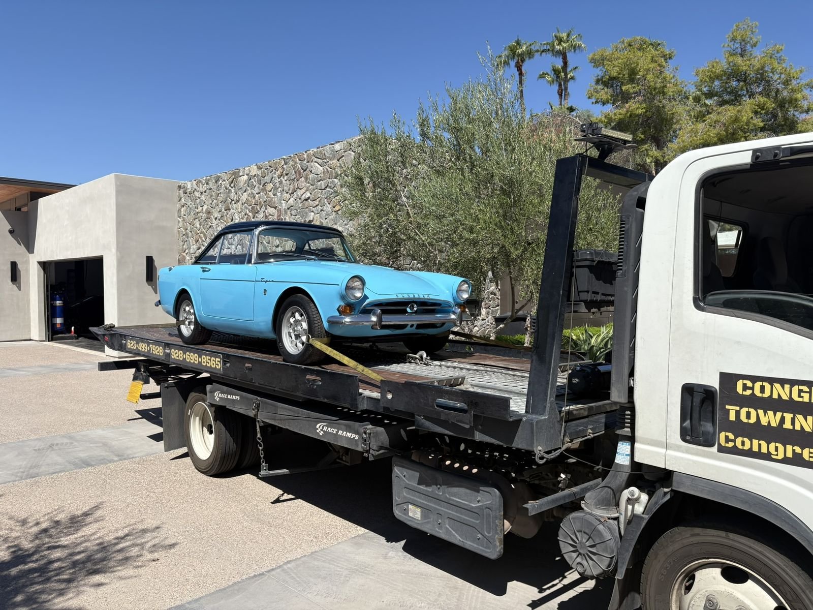 Congress Towing flatbed serving Paradise Valley, AZ